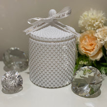 Load image into Gallery viewer, Raindrop Candle White